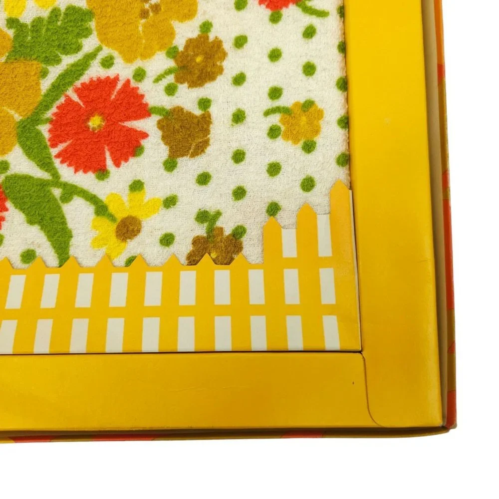 Vintage MCM Golden Crown Quality Decorative Towel Washcloth Cotton Floral NOS